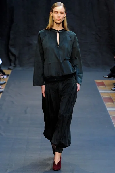 Look 34